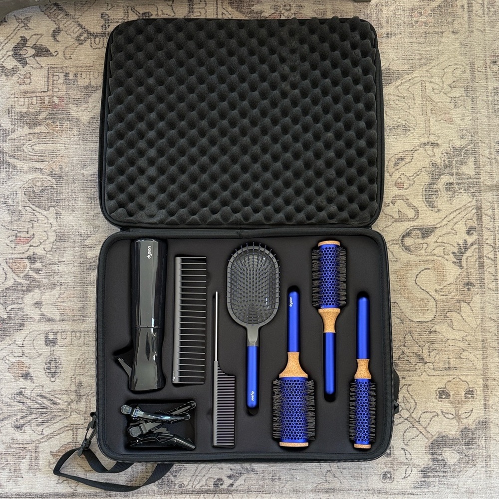 Dyson Grooming Brush & Comb Styling Kit